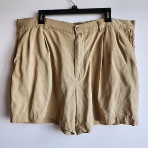 Tommy Bahama 100% Silk Shorts Mens Size 40 Pleated Front Chino